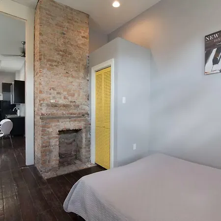 Modern Condo 2 Blocks From Quarters New Orleans Exterior photo